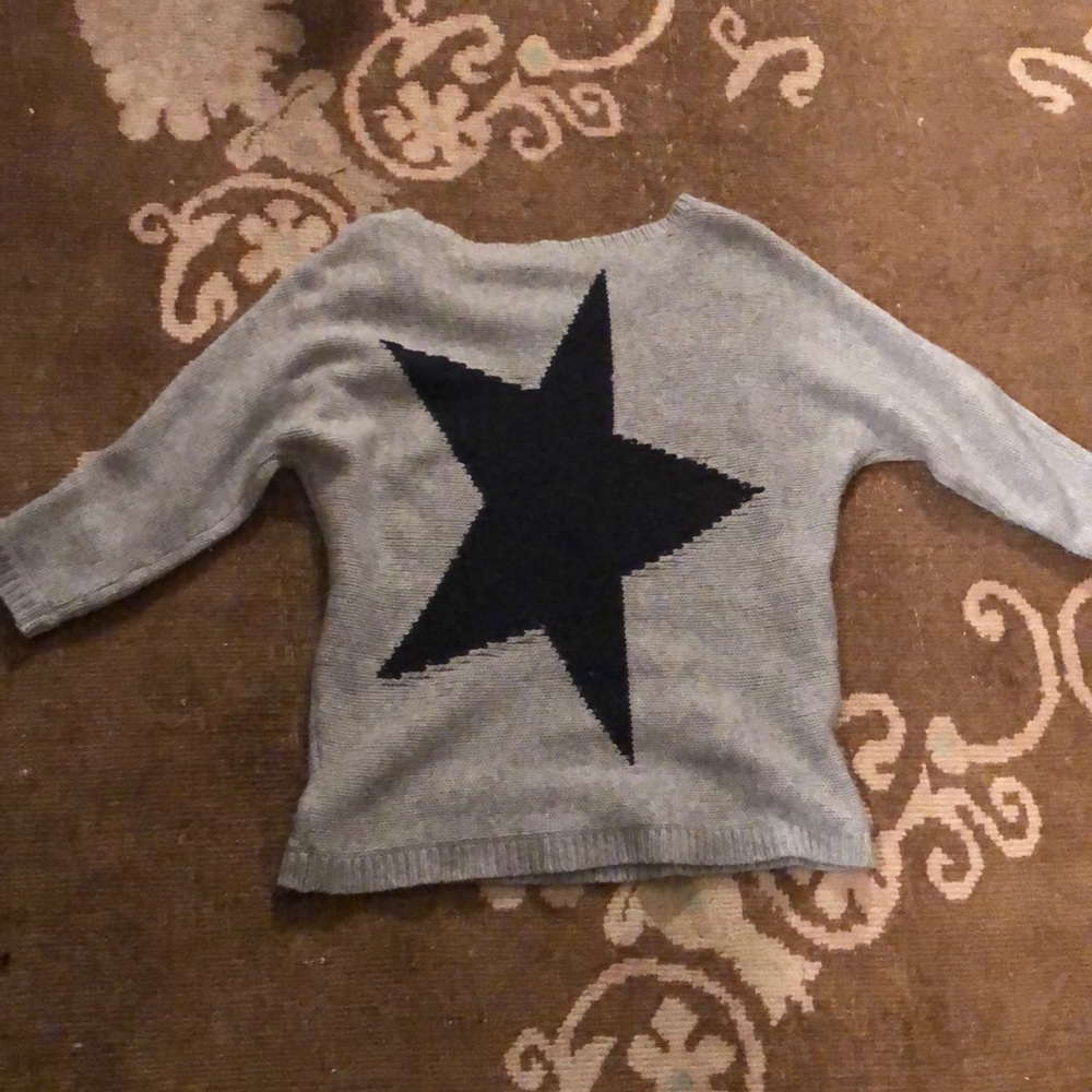 370 Cashmere star sweater